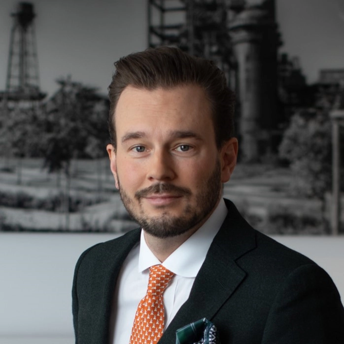 Dr. Marius Haak